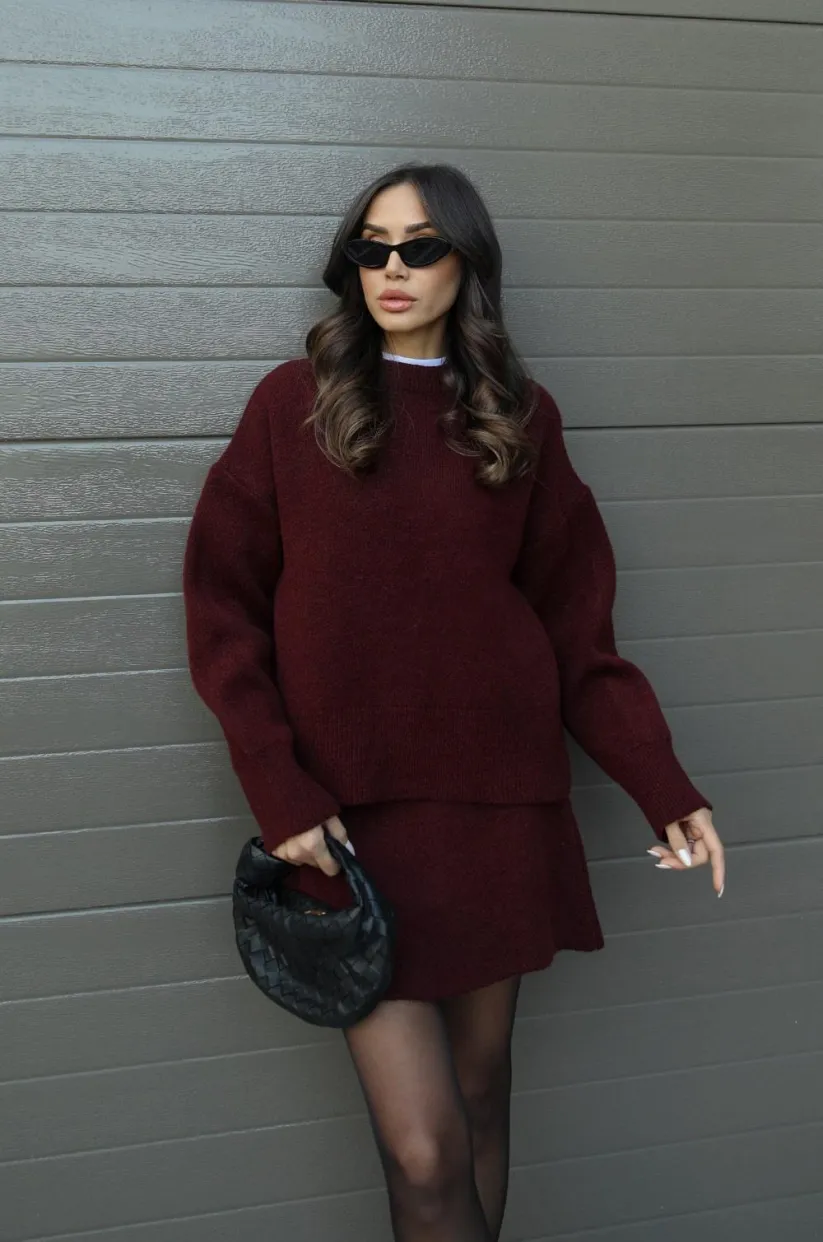 Modieuze Tweedelige Rok Set – Top en Rok voor Dames