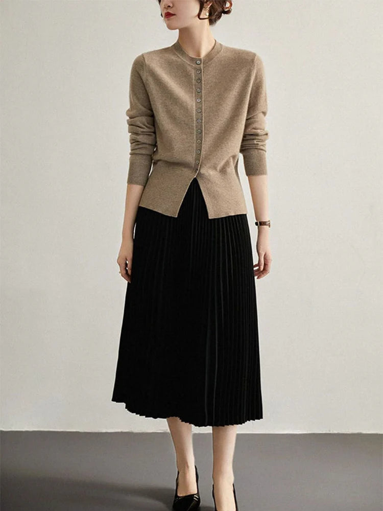 Camila - Koffiebruin vest met knopen