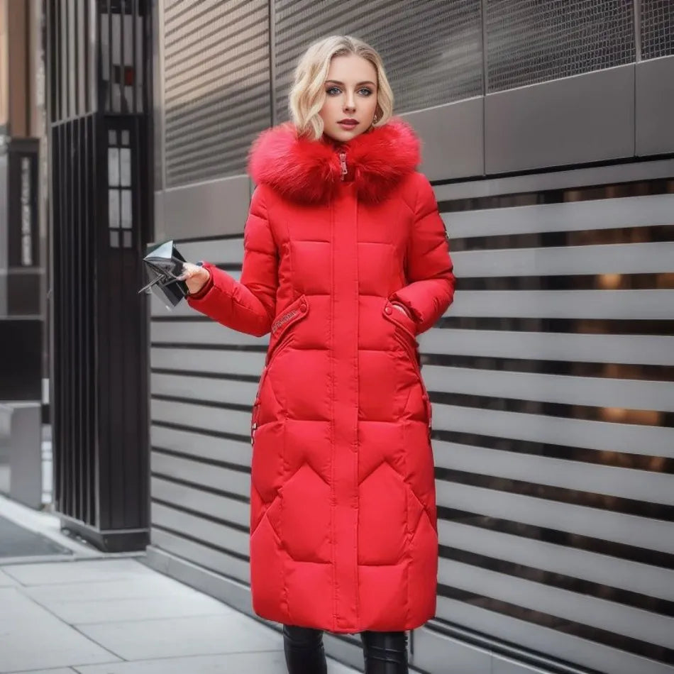 Lange dames winterjas met trendy kapontwerp