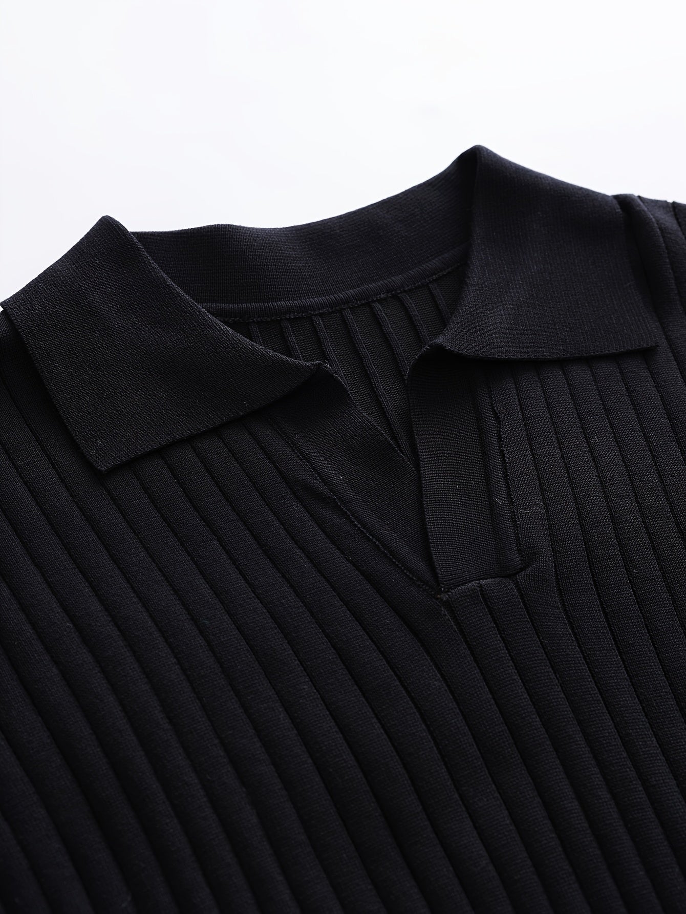Modieuze Trui met V-Hals voor Heren – Comfortabel voor Herfst en Winter