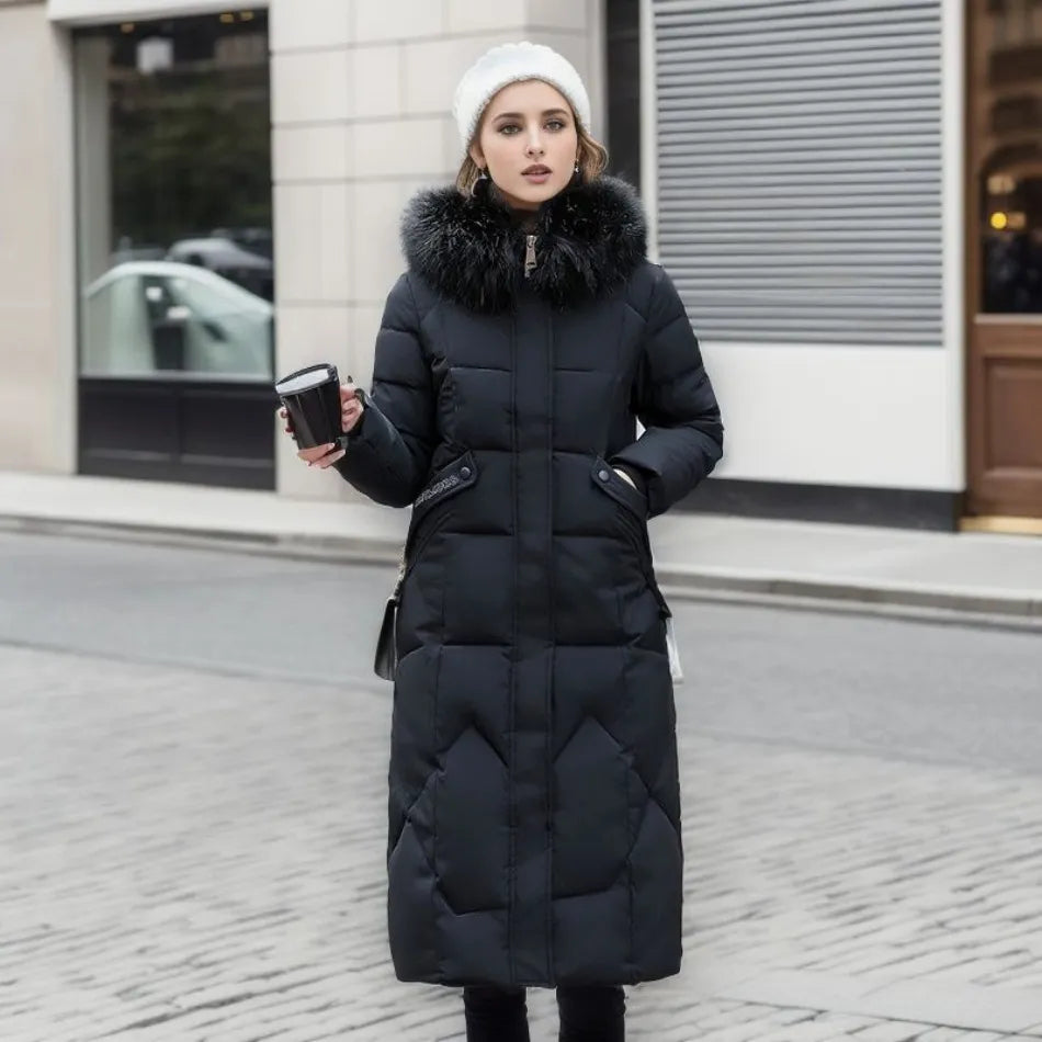 Lange dames winterjas met trendy kapontwerp