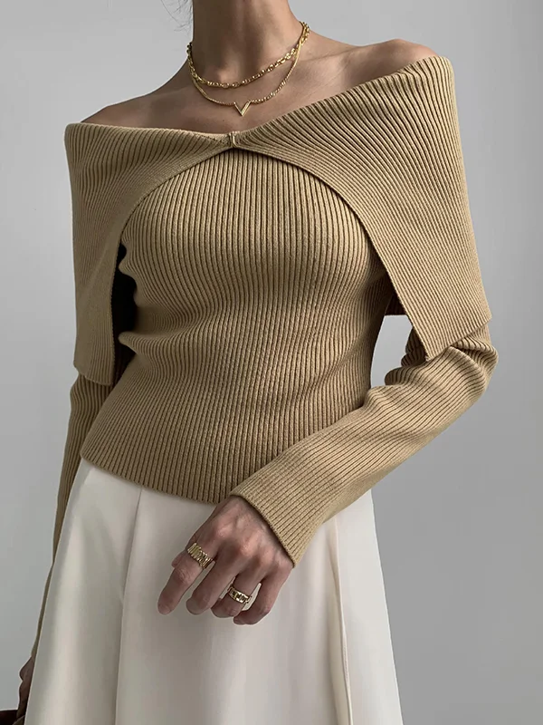 Elegante trui met diepe V-hals en lange mouwen, getailleerd, effen kleur