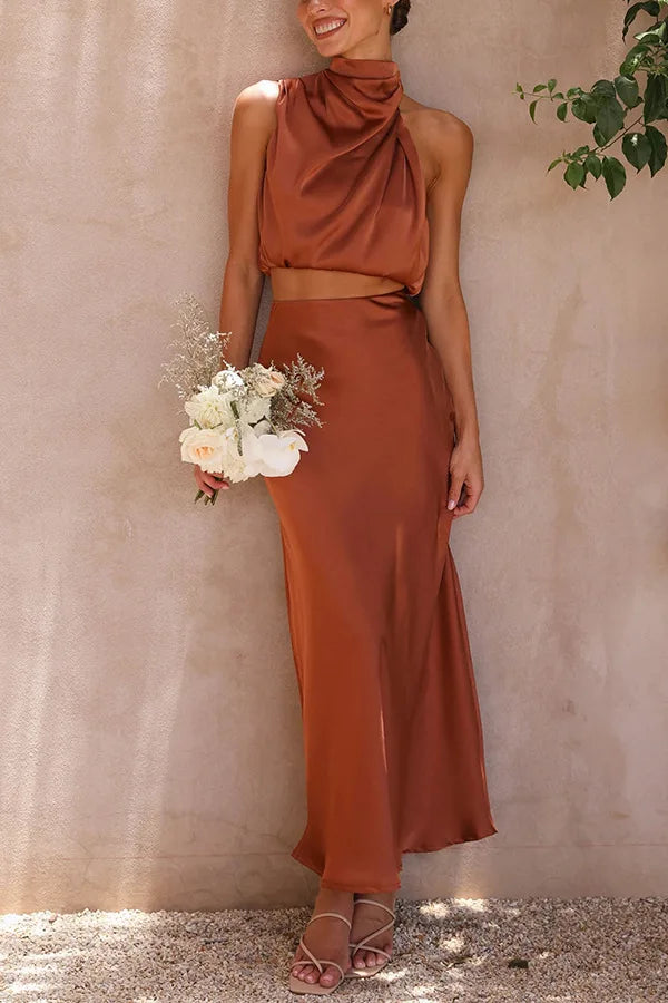 Trendy combinatie van top en maxi-rok