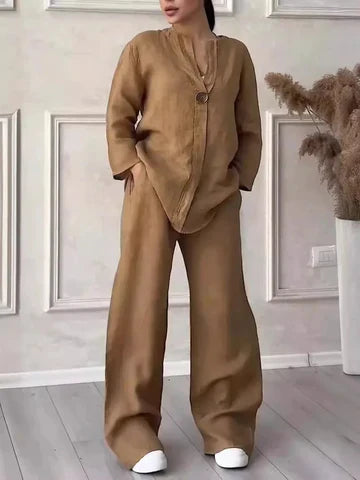 Modieuze dames outfit met een chique en luchtige uitstraling