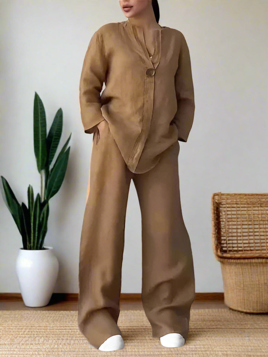 Modieuze dames outfit met een chique en luchtige uitstraling