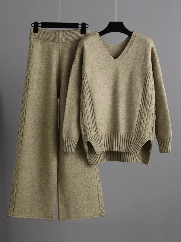 Elegante tweedelige set met diepe V-hals