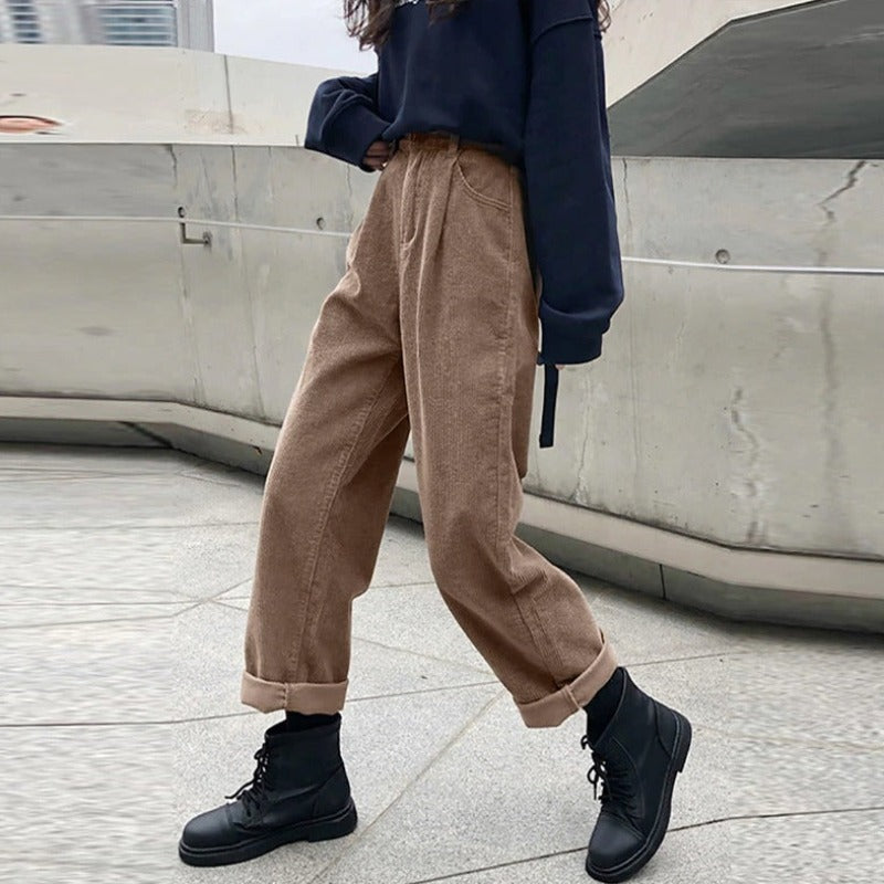 Comfortabele en moderne flared broek voor dames – ideaal voor elke gelegenheid