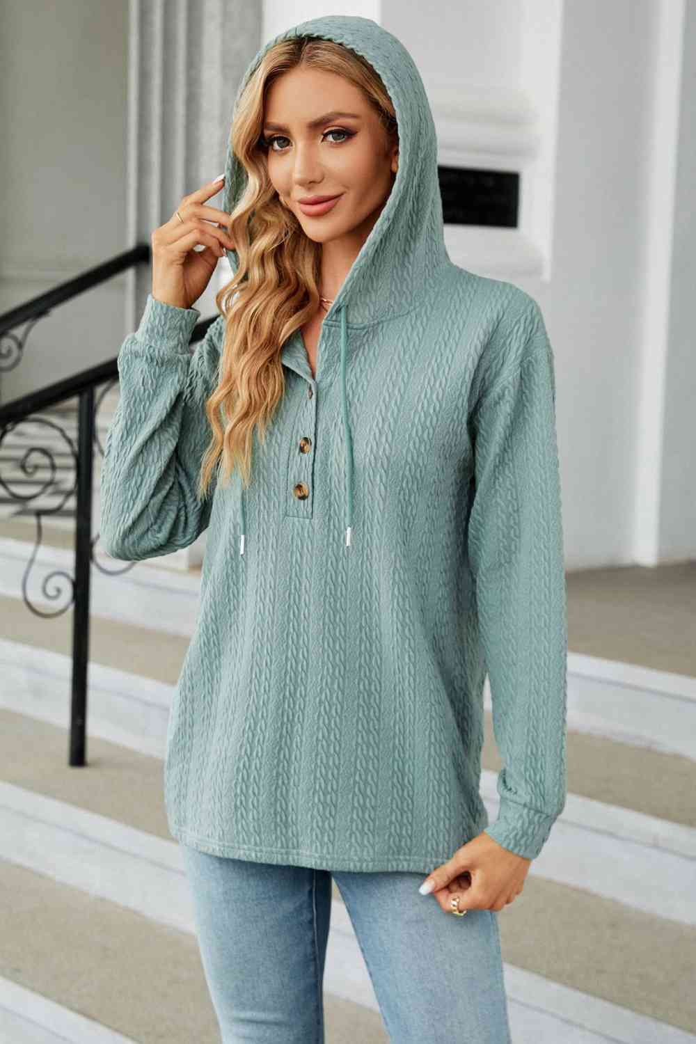 Kabelgebreide Hoodie met Lange Mouwen voor een Comfortabele Stijl
