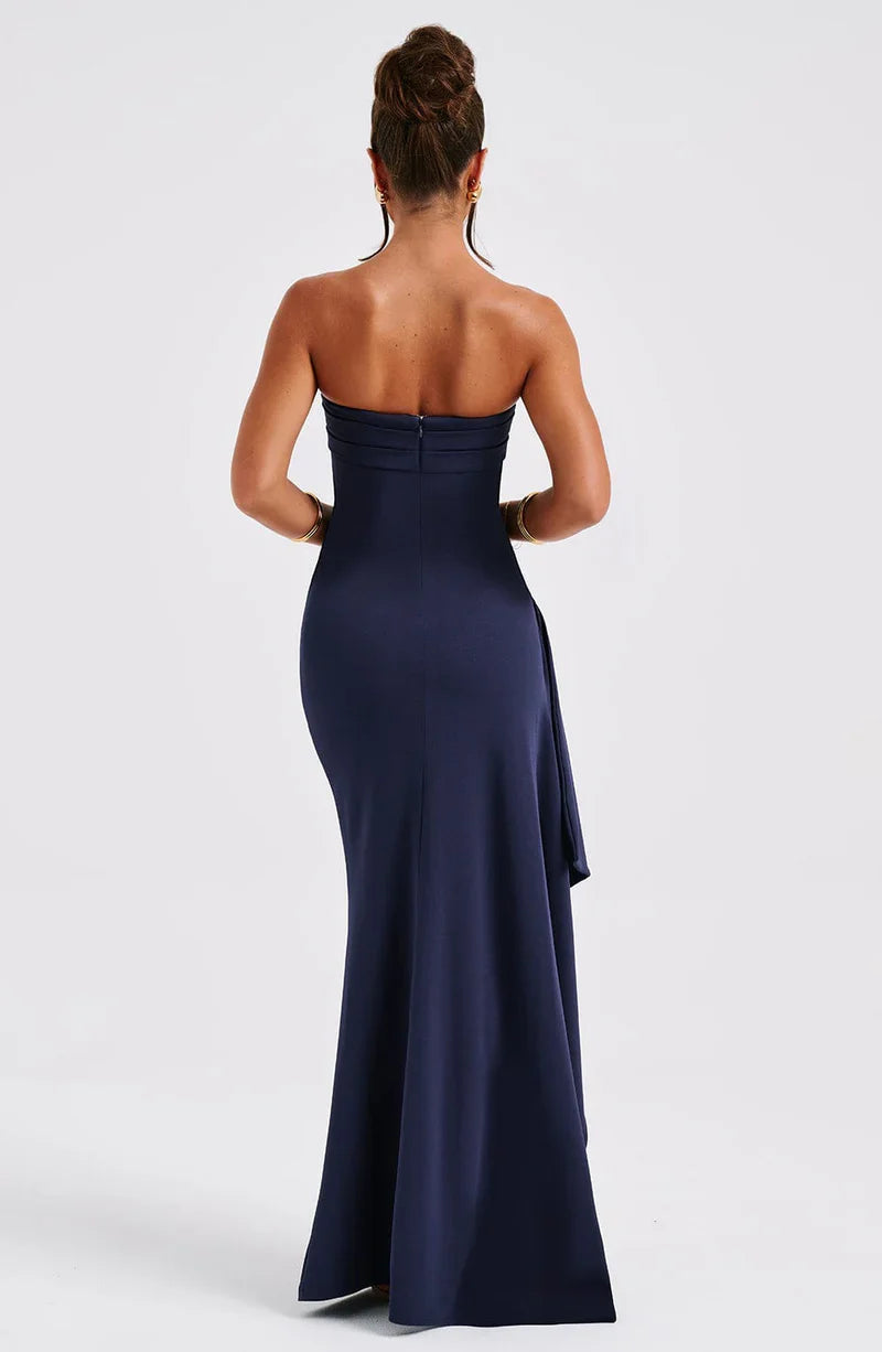 Maxi avondjurk met off-shoulder design en stijlvolle lange rok