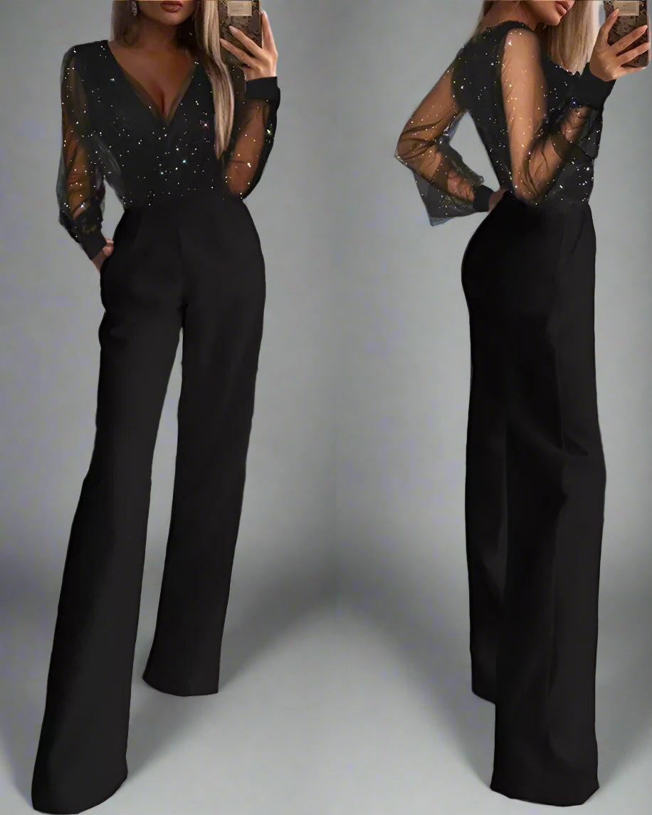 Modieuze dames jumpsuit met flared broek en sprankelende blouse