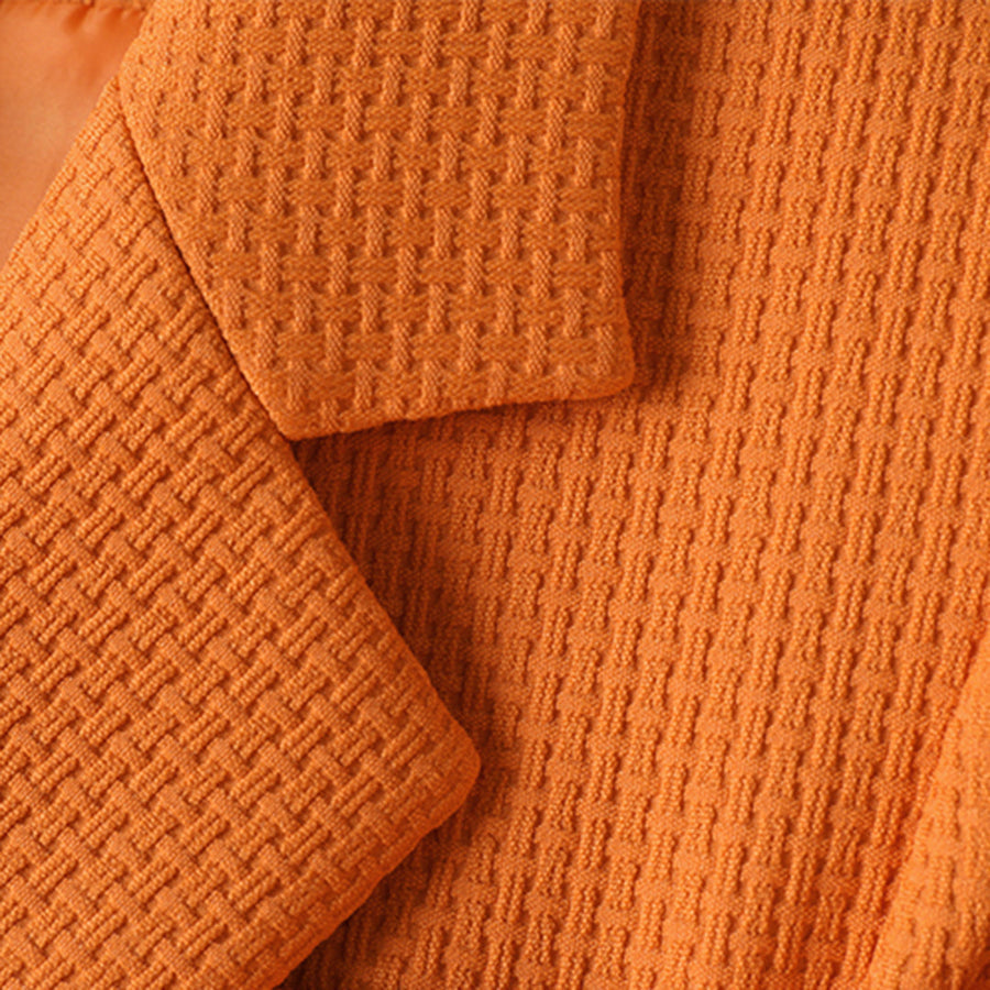 Elegante blazer met knopen voor dames, perfect voor een verfijnde uitstraling