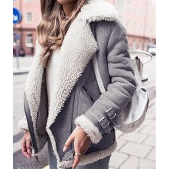 Moderne winterjas voor dames met comfortabele pasvorm
