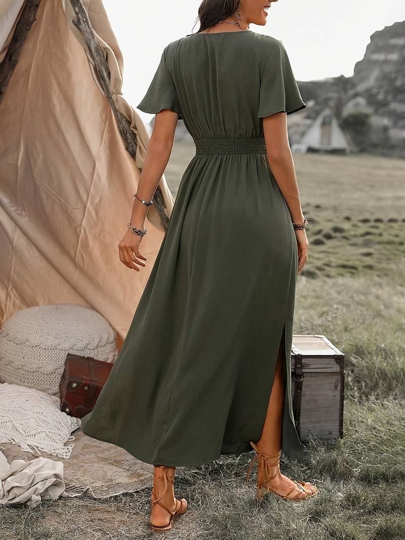 Trendy lange damesjurk met een stijlvolle halslijn en comfortabele pasvorm