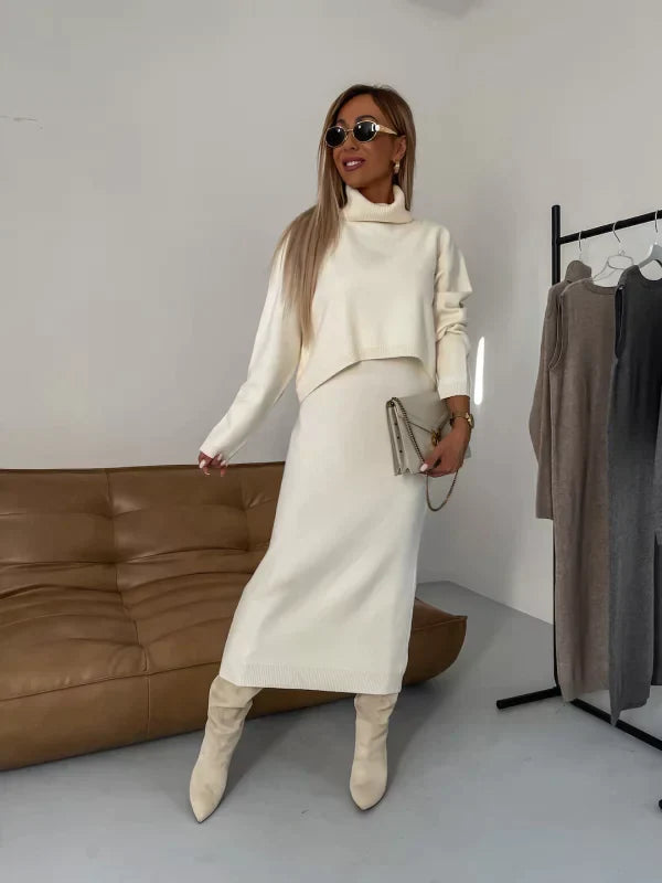 Chique damescombinatie van jurk en coltrui