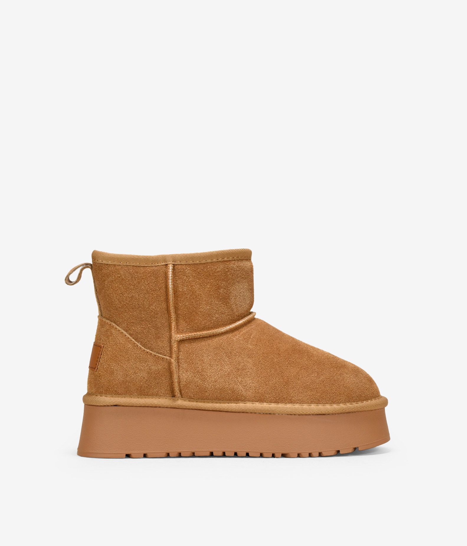 Trendy winter enkellaarzen voor dames met plateauzool