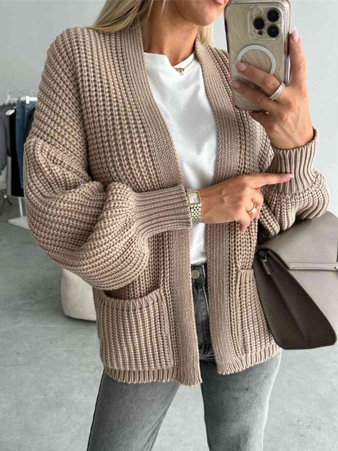 Modieuze Open Front Cardigan met Verlaagde Schouders voor Comfortabele uitstralings