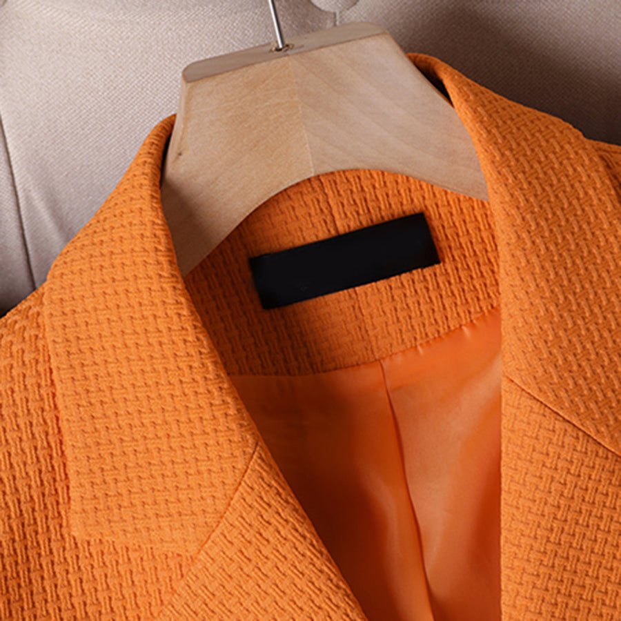 Elegante blazer met knopen voor dames, perfect voor een verfijnde uitstraling