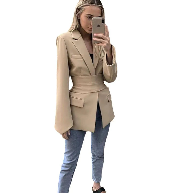 Elegante blazer met sierknopen