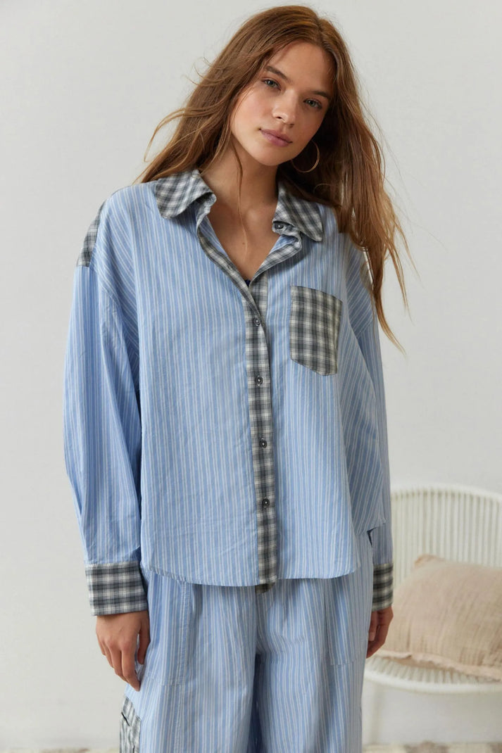 Stijlvolle dames pyjama set van twee delen met ruiten