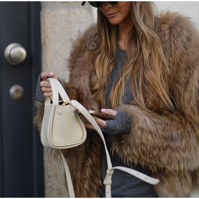 Trendy damesjas met een modern design – Ideaal voor elke gelegenheidTrendy damesjas met een modern design – Ideaal voor elke gelegenheid