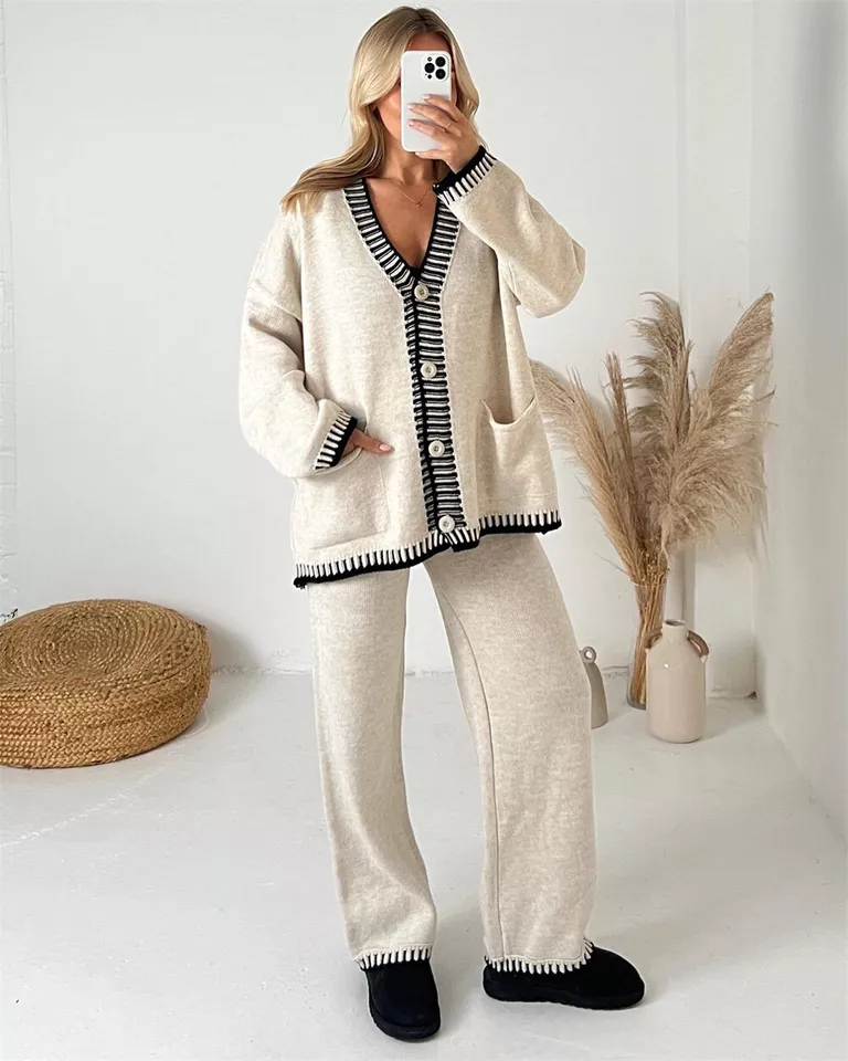Stijlvolle damesset met een vest en een broek voor een hippe stijl