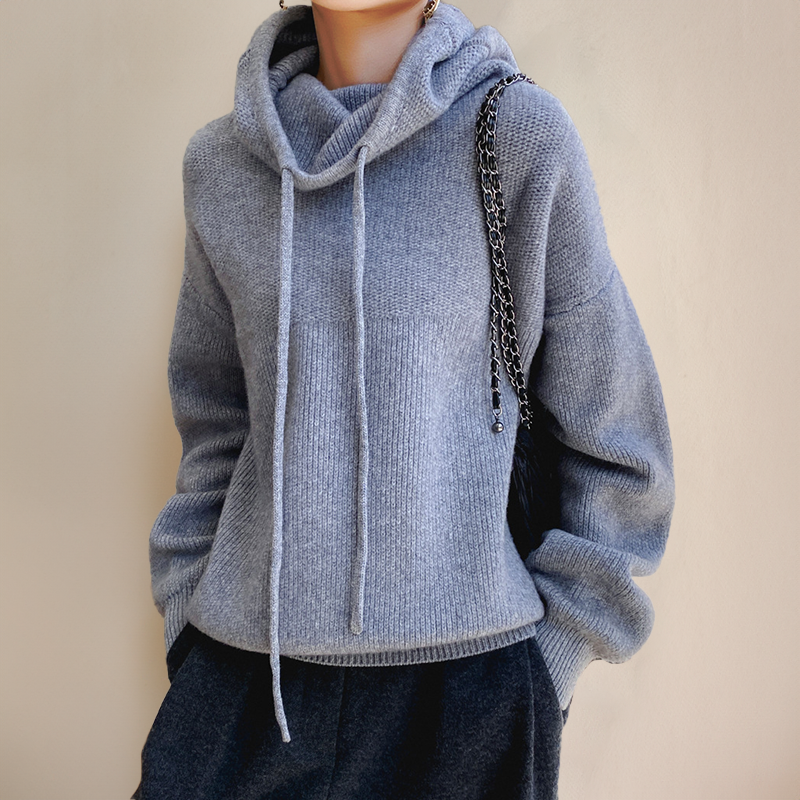Stijlvolle dames hoodie met hoge kraag en comfortabele pasvorm