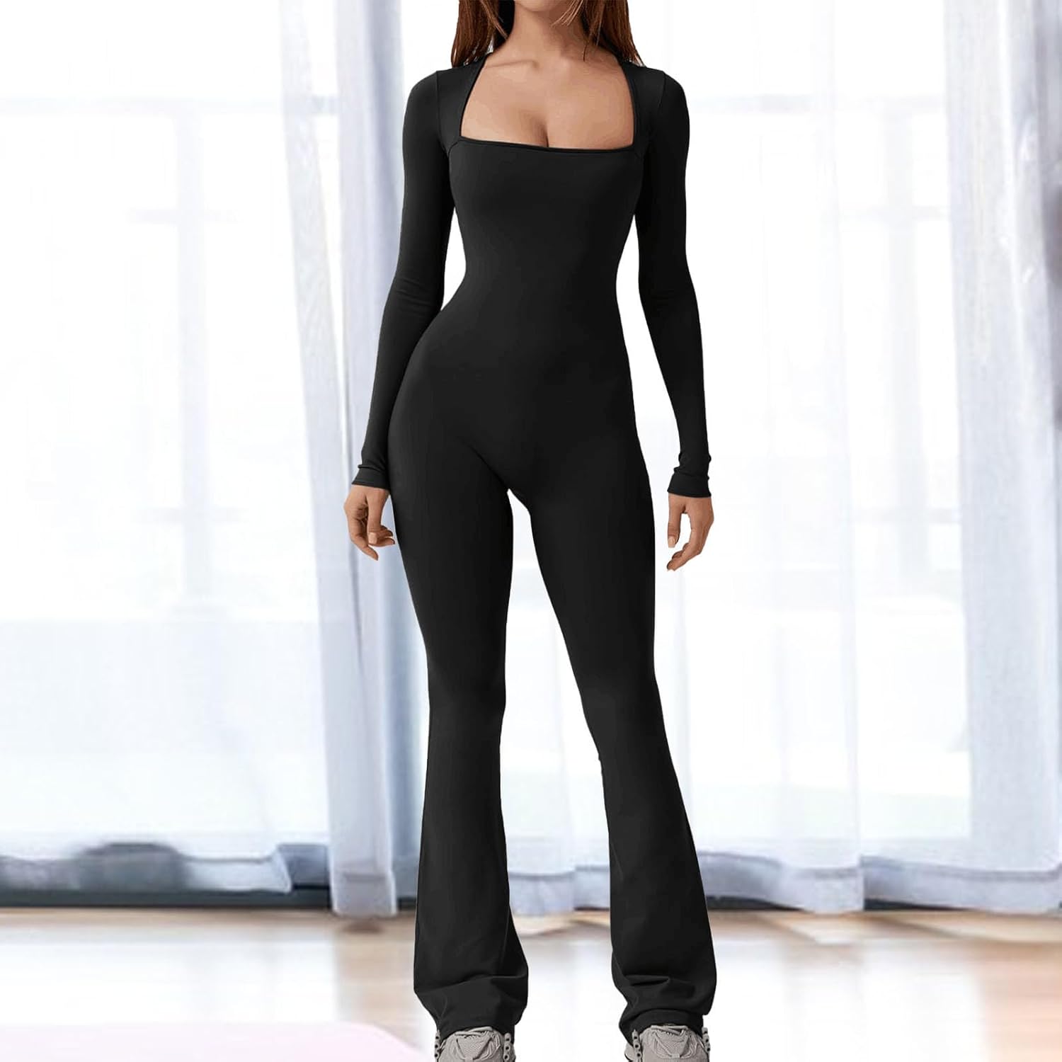 Stijlvolle mouwloze jumpsuit voor dames met moderne halslijn