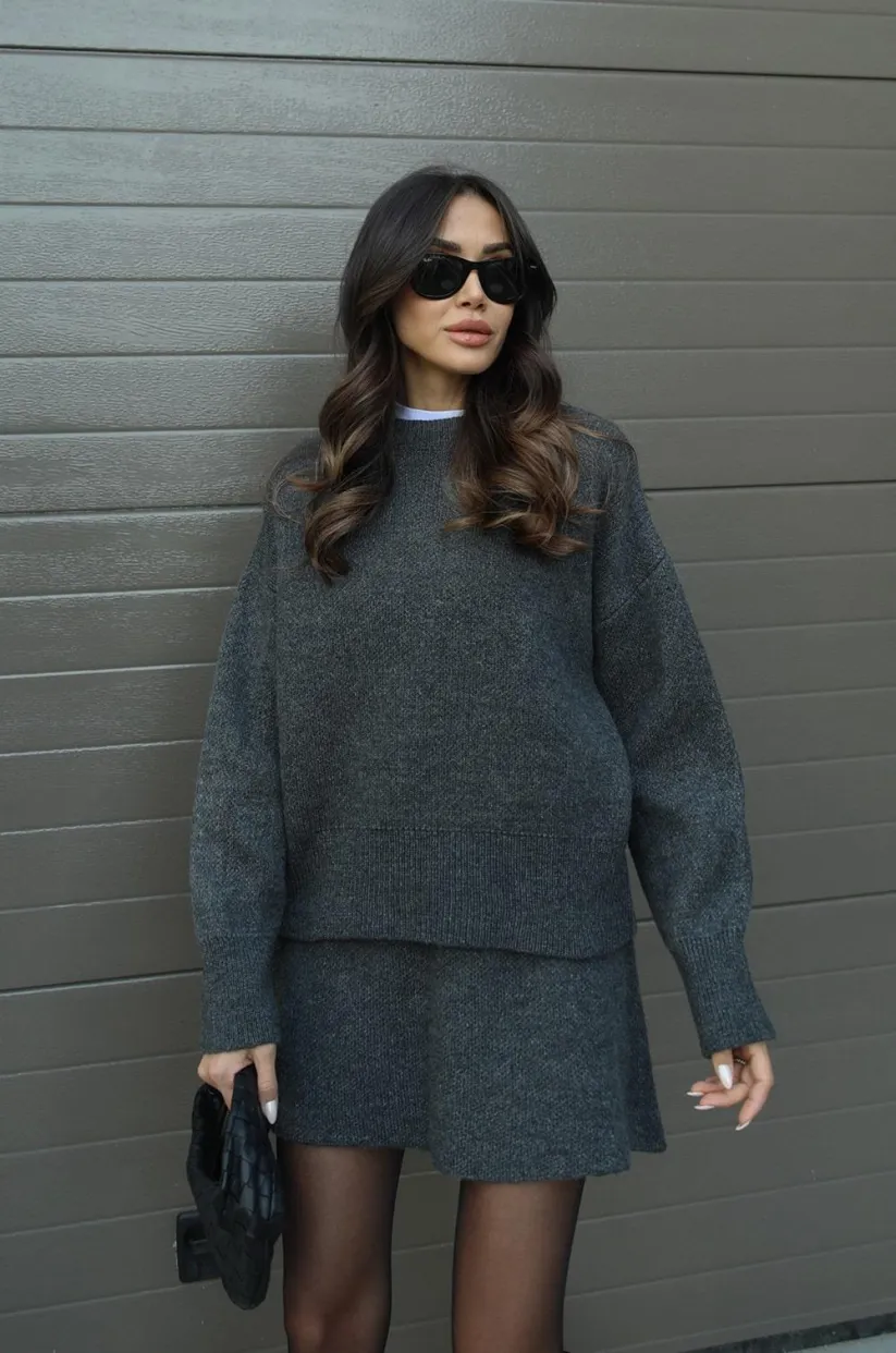 Modieuze Tweedelige Rok Set – Top en Rok voor Dames