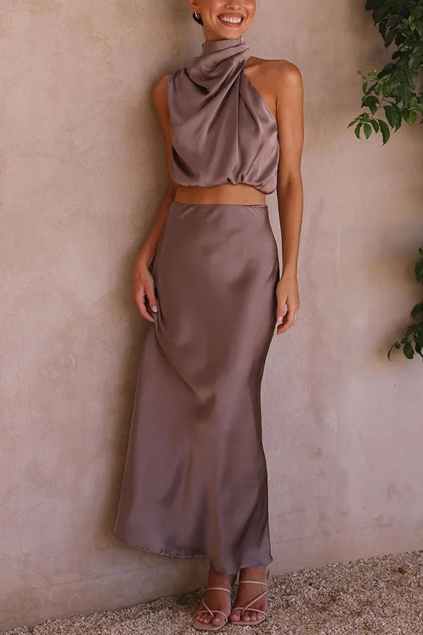 Trendy combinatie van top en maxi-rok