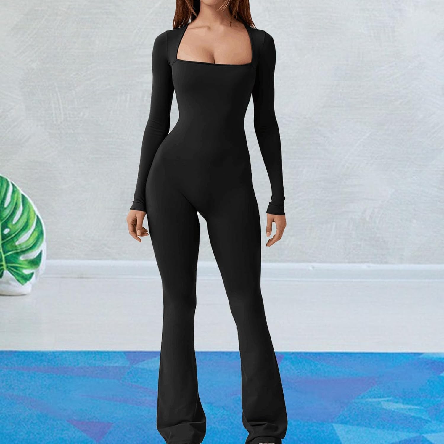Stijlvolle mouwloze jumpsuit voor dames met moderne halslijn