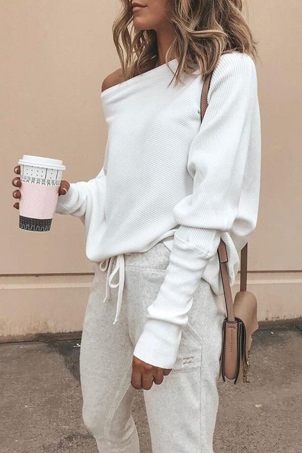 Lichtgewicht off-the-shoulder blouse met geribd ontwerp