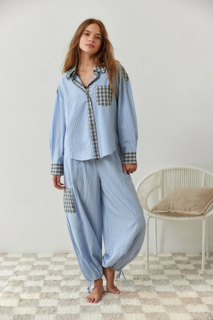 Stijlvolle dames pyjama set van twee delen met ruiten