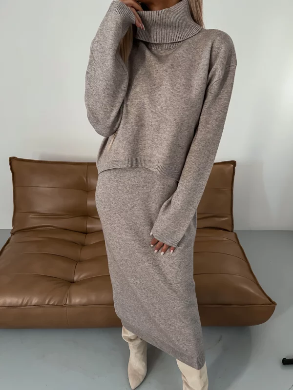Set van midi-jurk en coltrui
