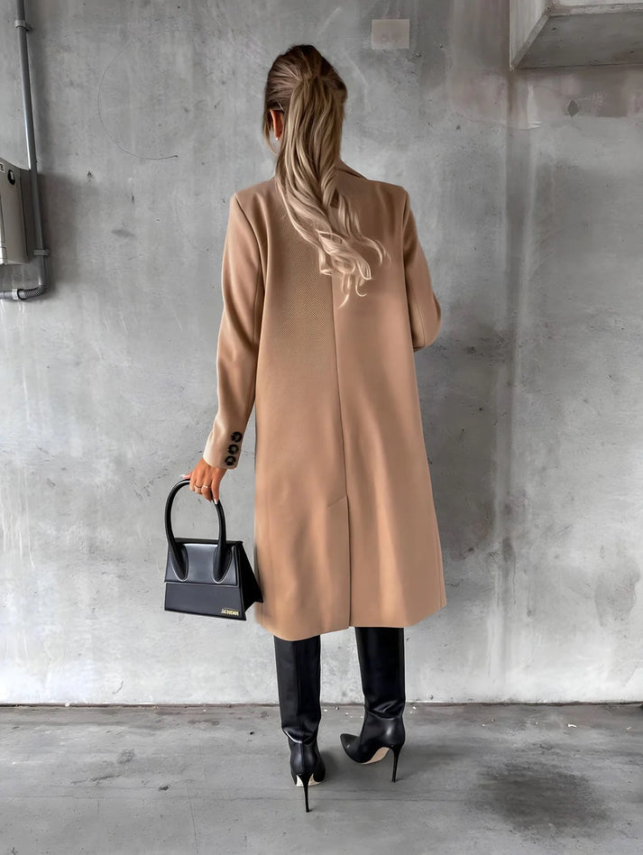 "Stijlvolle Damesjas voor Herfst en Winter – Casual en Elegant "
