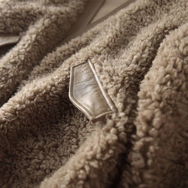 Dames Stijlvolle Korte Jas voor Warme Winterdagen