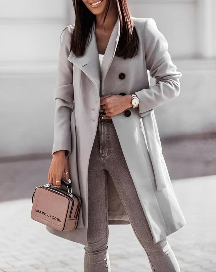 Elegante lange jas met knopen voor trendy vrouwen