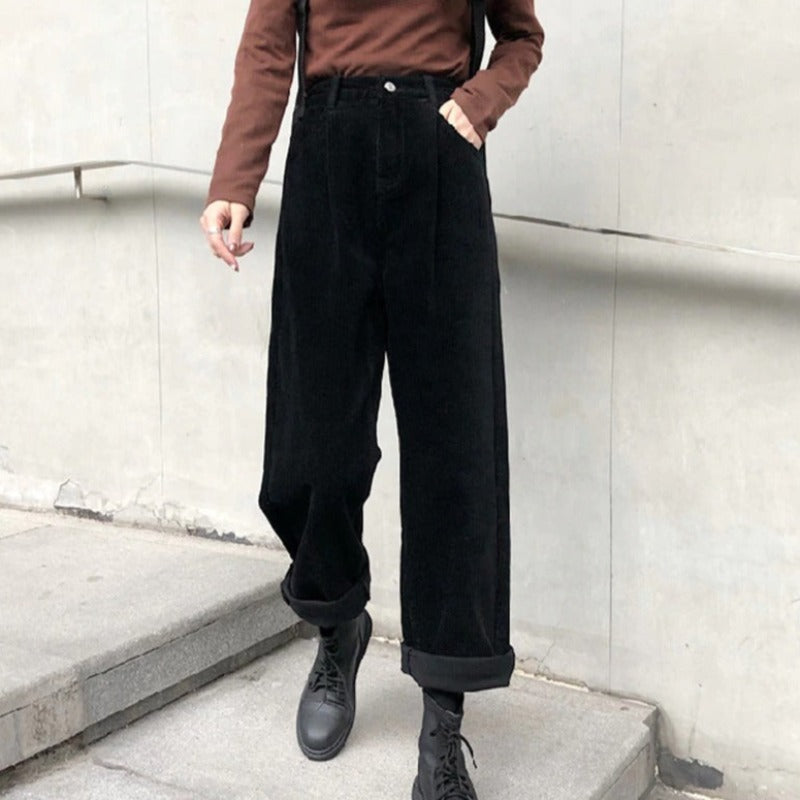 Comfortabele en moderne flared broek voor dames – ideaal voor elke gelegenheid