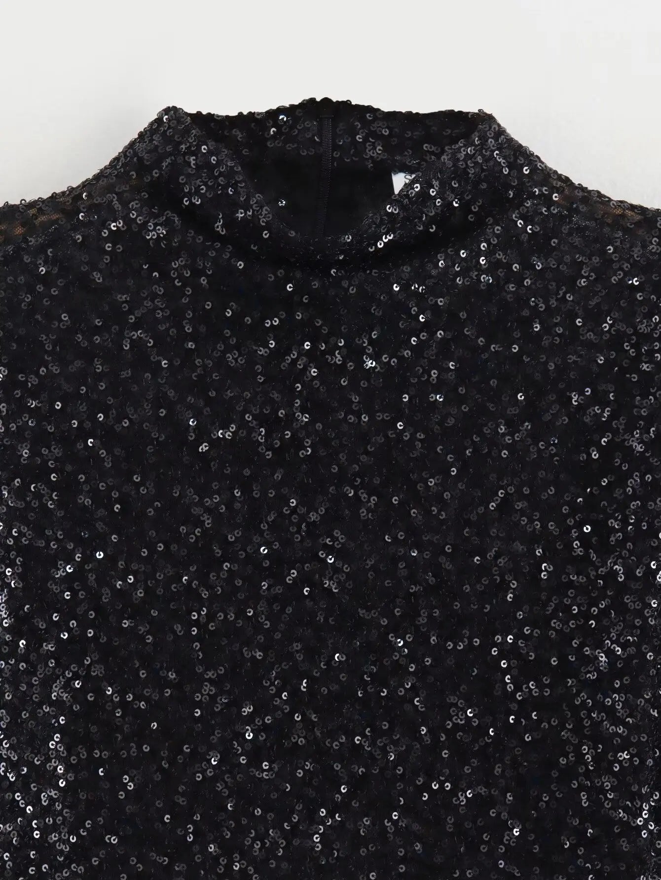 Glamoureuze Backless Mini Jurk – Sprankelende Party Outfit