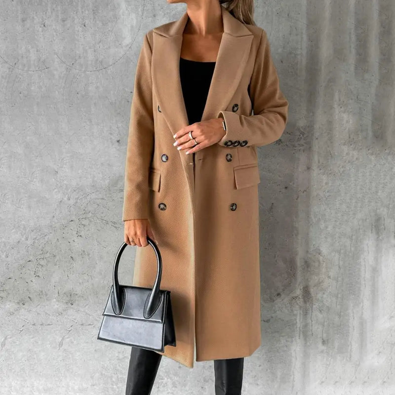 Lange damesjas met een stijlvolle urbane look, perfect voor dagelijks gebruik