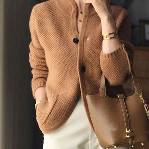 Warme cardigan met zakken en riem